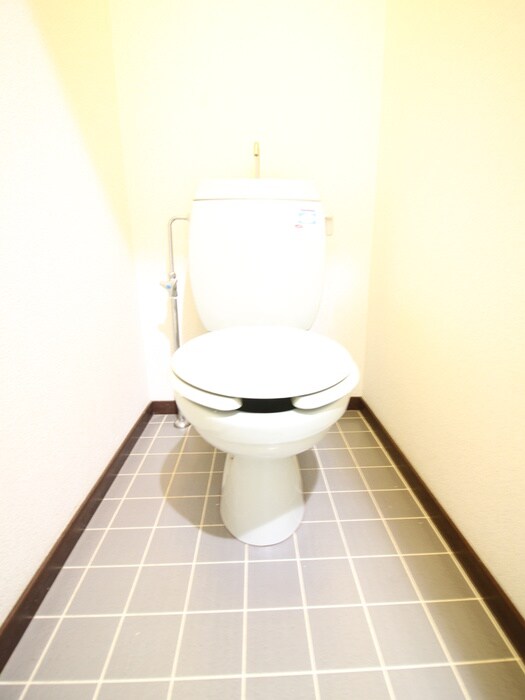 物件内観写真12　(トイレ)