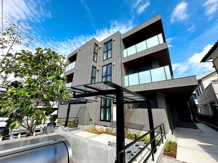 物件外観写真1　(外観写真)