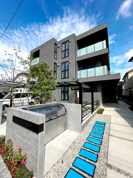 フランメゾン武蔵浦和のエントランス部分