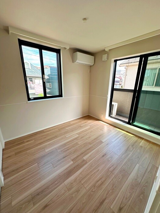 物件内観写真7　(居室)