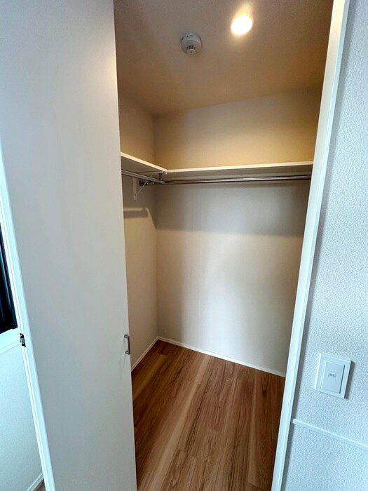 物件内観写真15　(収納)