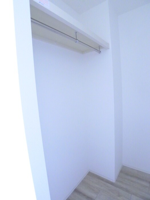 物件内観写真10　(収納)