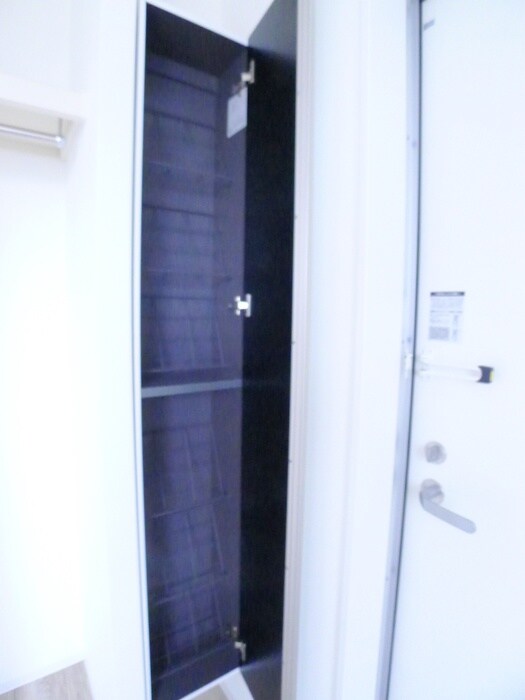 物件内観写真15　(靴箱)