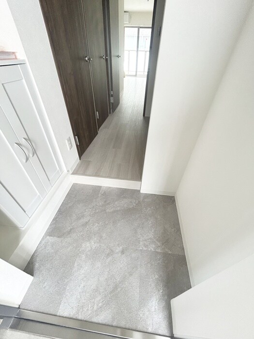 物件内観写真17　(玄関)