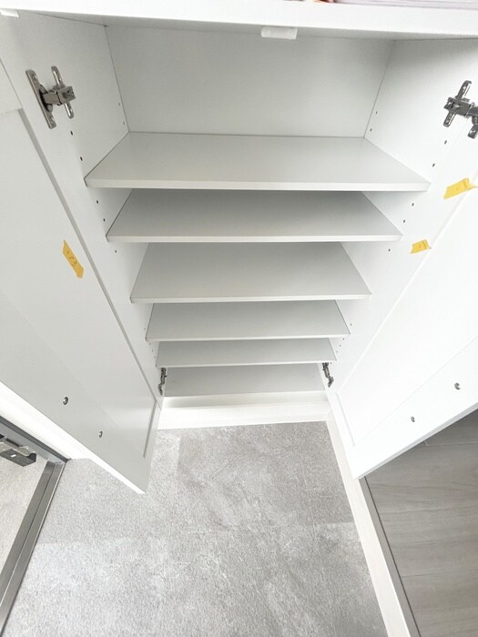 物件内観写真18　(靴箱)