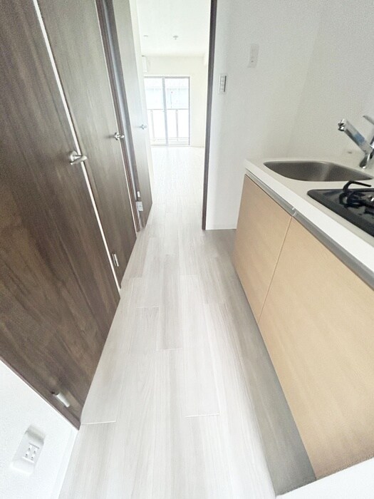 物件内観写真19　(廊下)