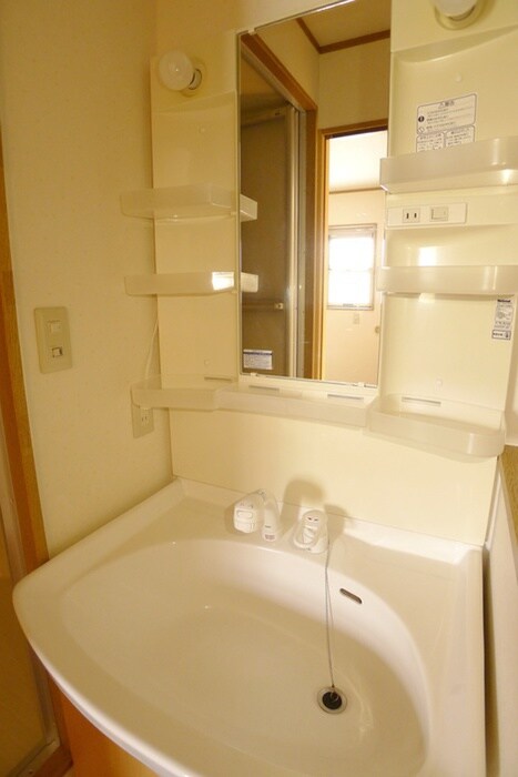 物件内観写真10　(洗面)