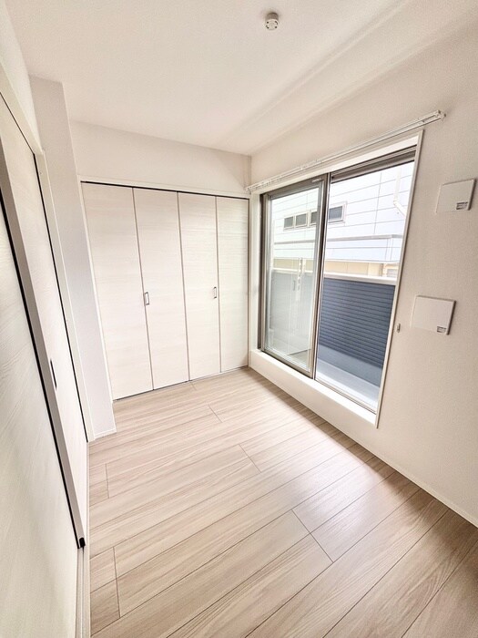 物件内観写真9　(居室)