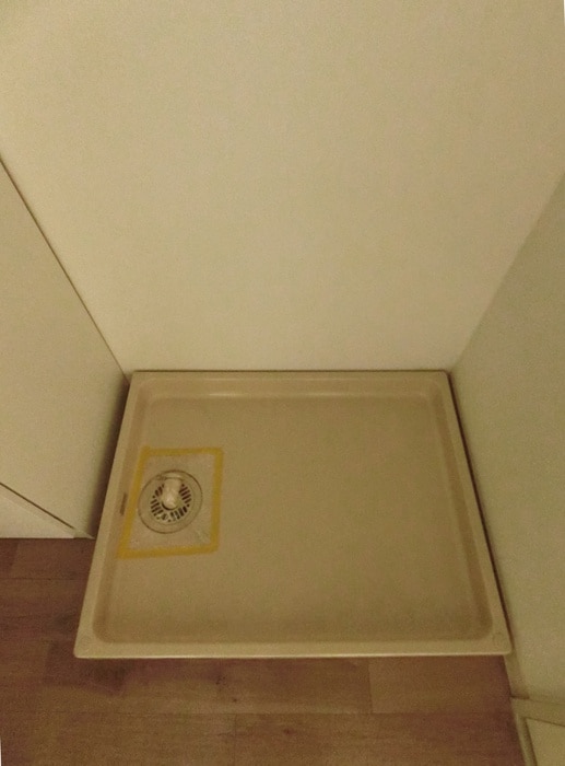 物件内観写真12　(洗濯機置場)