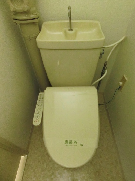 物件内観写真13　(トイレ)