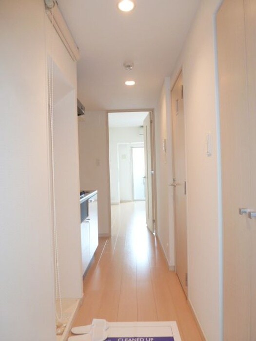 物件内観写真7　(廊下)
