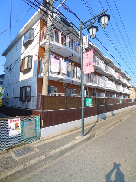 ヤマダマンション外観写真