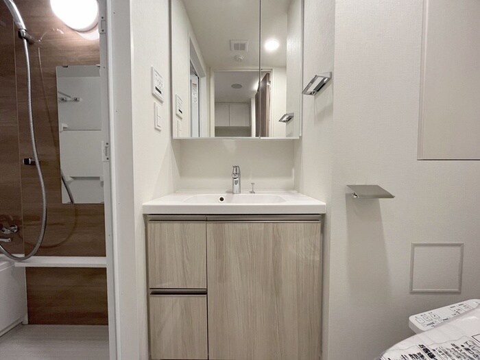 物件内観写真11　(洗面)