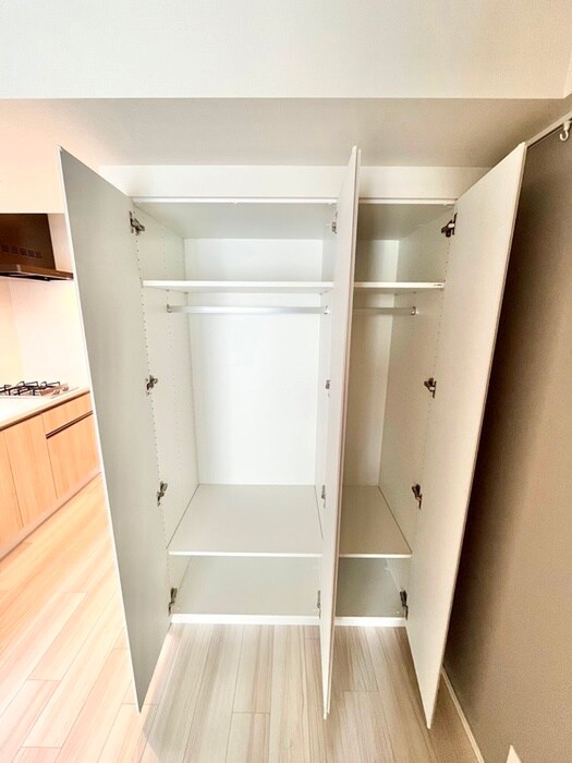 物件内観写真14　(収納)