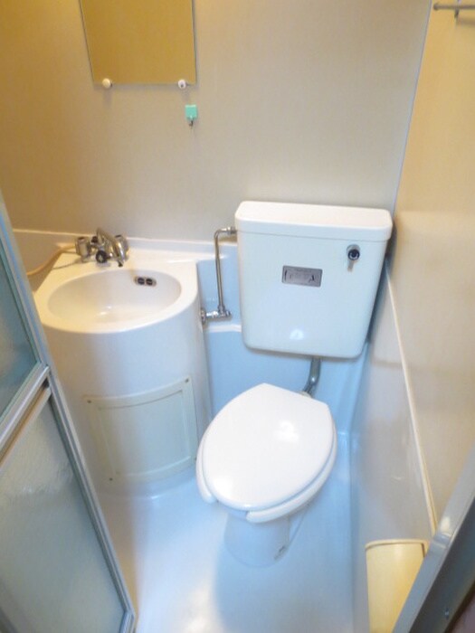 物件内観写真16　(トイレ)