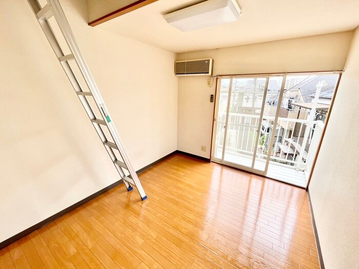 物件内観写真7　(居室)