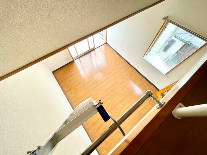 物件内観写真11　(居室)