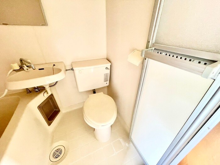 物件内観写真15　(トイレ)