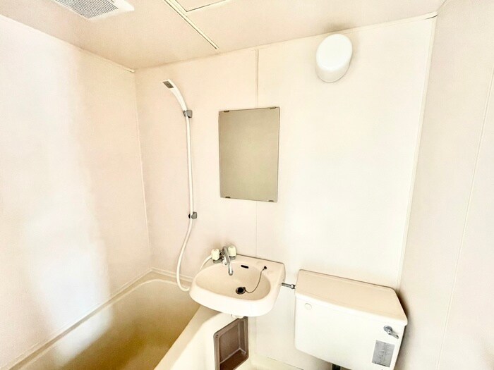 物件内観写真16　(洗面)