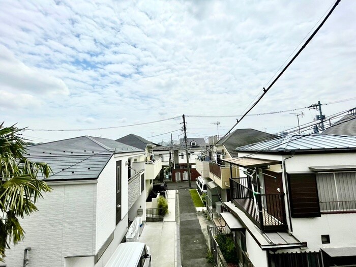 物件内観写真22　(室内からの展望)