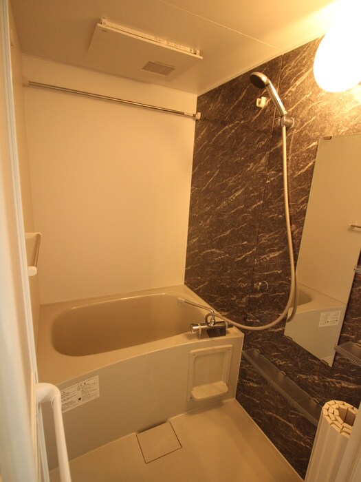 物件内観写真8　(バス／シャワールーム等)