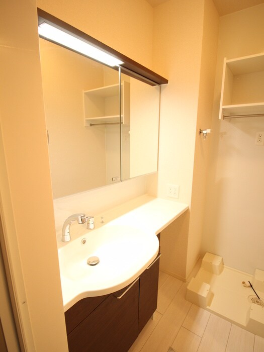 物件内観写真13　(洗面)