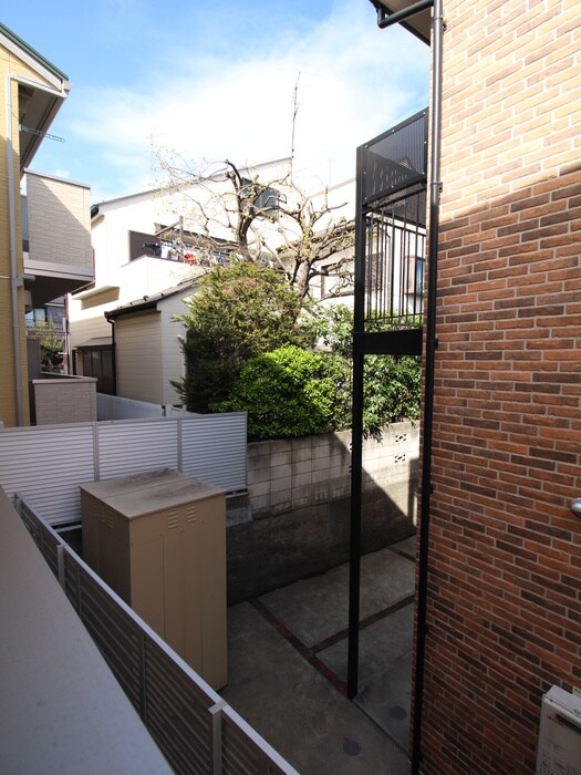 物件内観写真17　(室内からの展望)