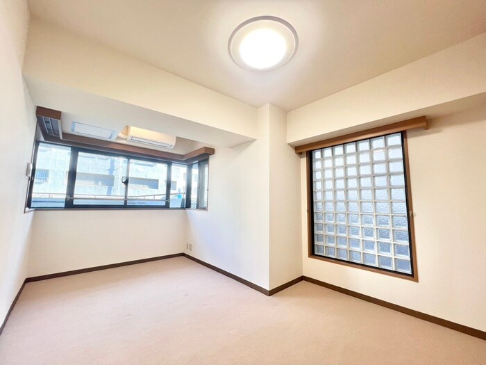 ｱｰﾙｳﾞｪｰﾙ三鷹中央通り(302)の居室