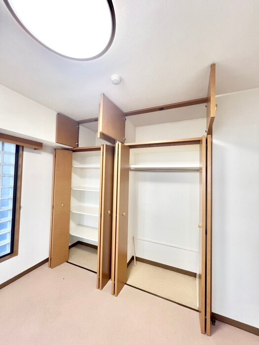 物件内観写真11　(収納)