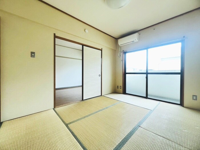 物件内観写真7　(居室)