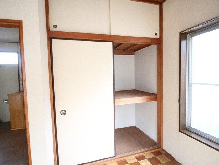 物件内観写真14　(収納)