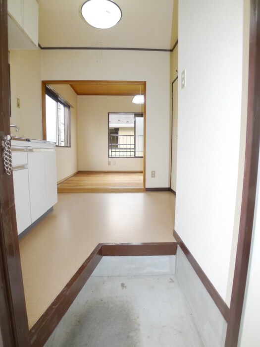 物件内観写真20　(玄関)