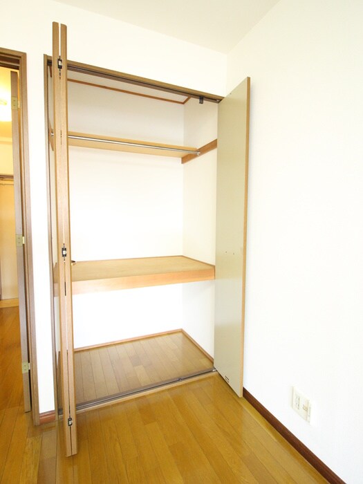 物件内観写真9　(収納)