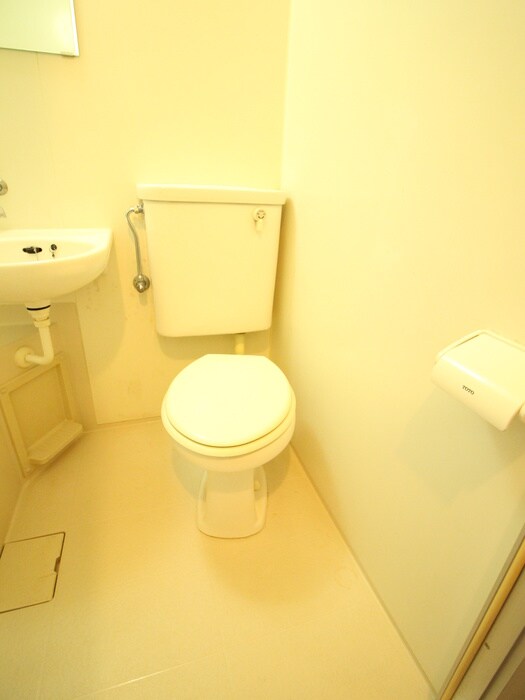 物件内観写真13　(トイレ)