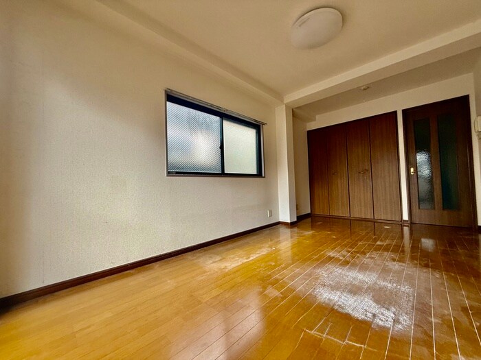 物件内観写真17　(居室)