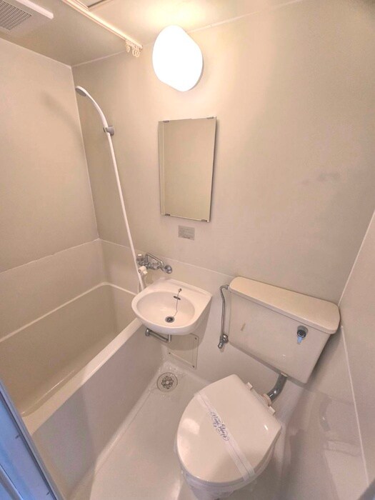 物件内観写真8　(バス／シャワールーム等)