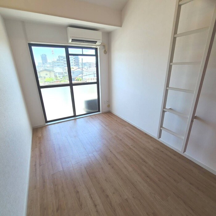 物件内観写真14　(居室)