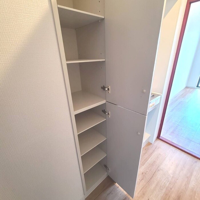 物件内観写真16　(靴箱)