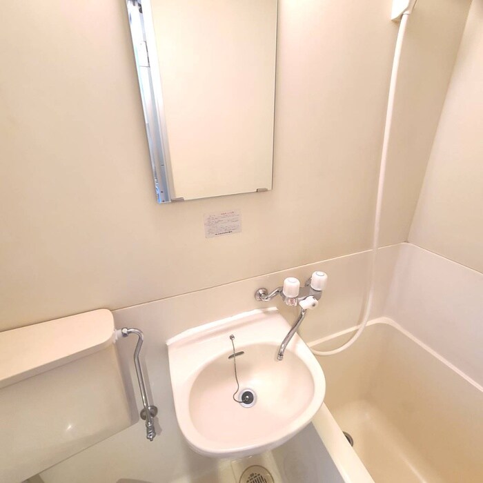 物件内観写真20　(洗面)