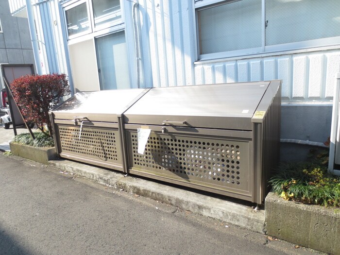 物件外観写真4　(建物設備)