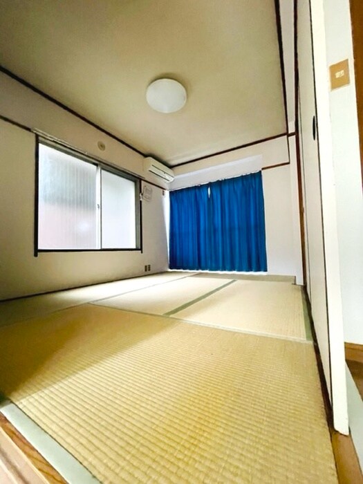 物件内観写真18　(居室)