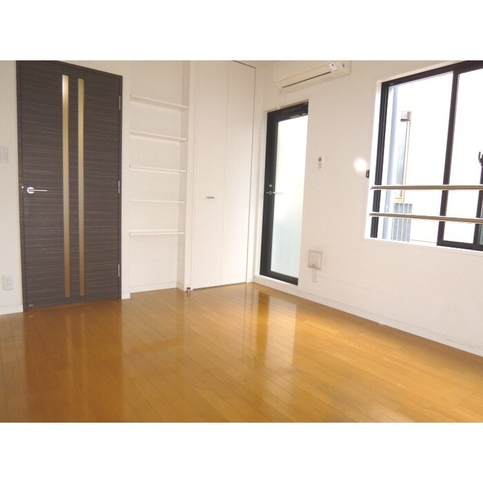 物件内観写真12　(居室)