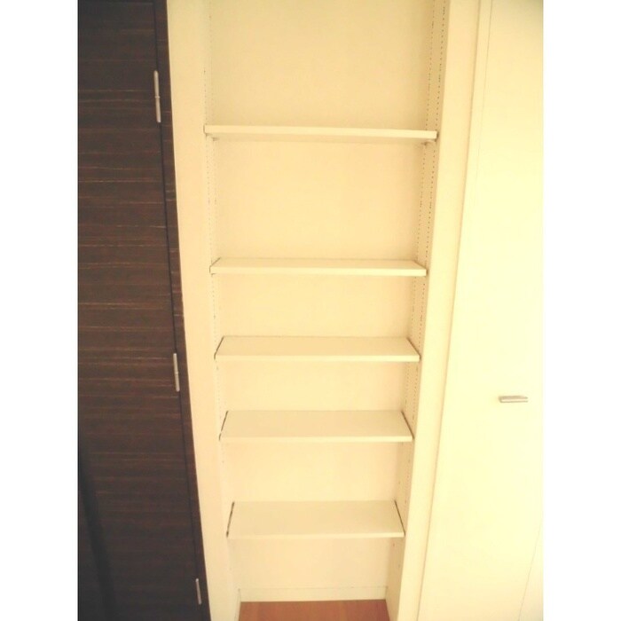 物件内観写真17　(収納)