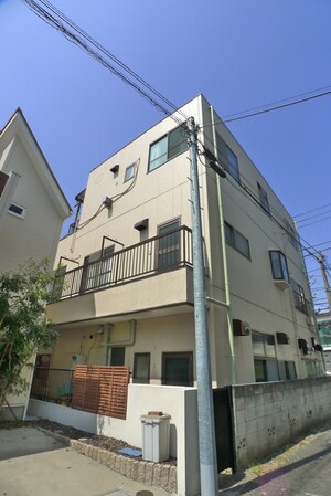 ハーモニィーハイツ外観写真