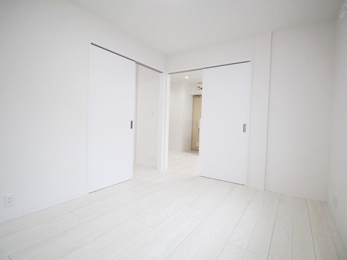 物件内観写真8　(居室)