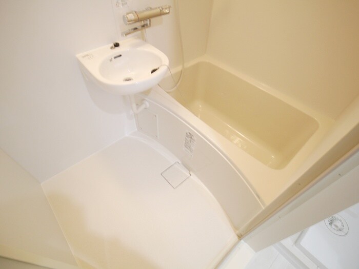 物件内観写真13　(バス／シャワールーム等)