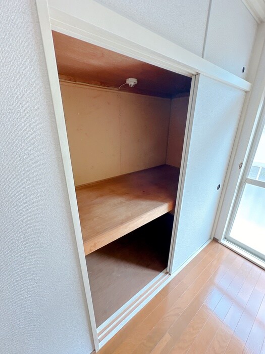 物件内観写真10　(収納)