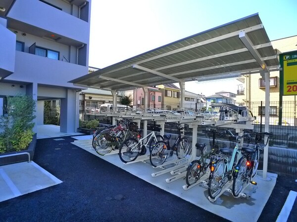駐輪場