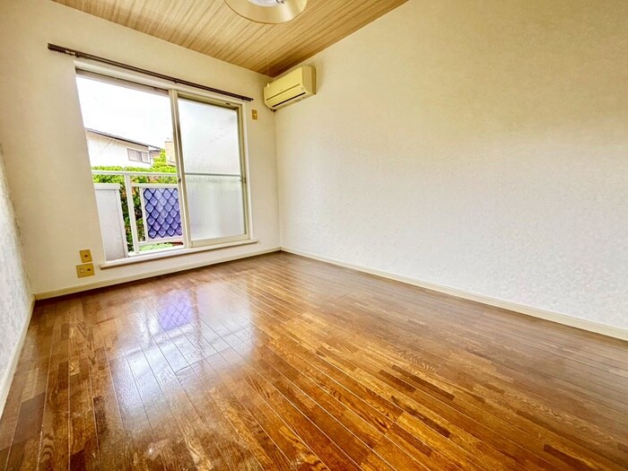 物件内観写真20　(居室)