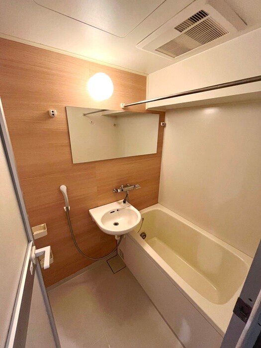 ネオ北千束のバス